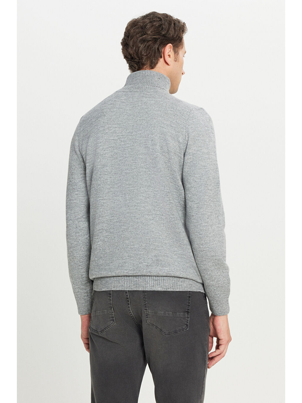 Erkek Açık Gri Standart Fit Normal Kesim Tam Balıkçı Yaka Triko Kazak-4