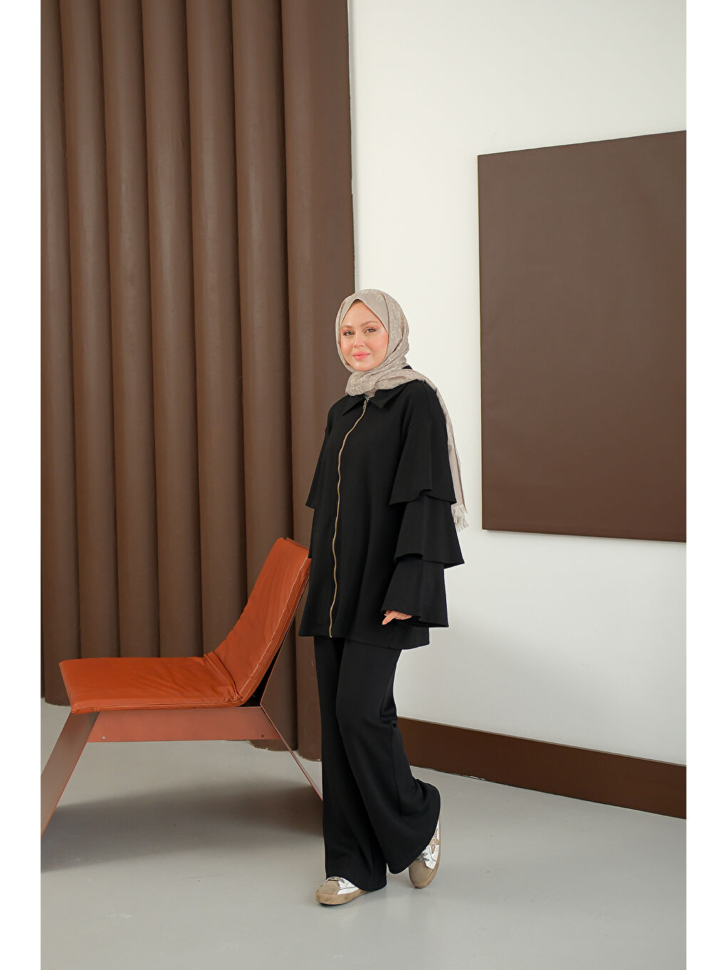 Kadın Kolları Fırfır Detay Takım Siyah-3