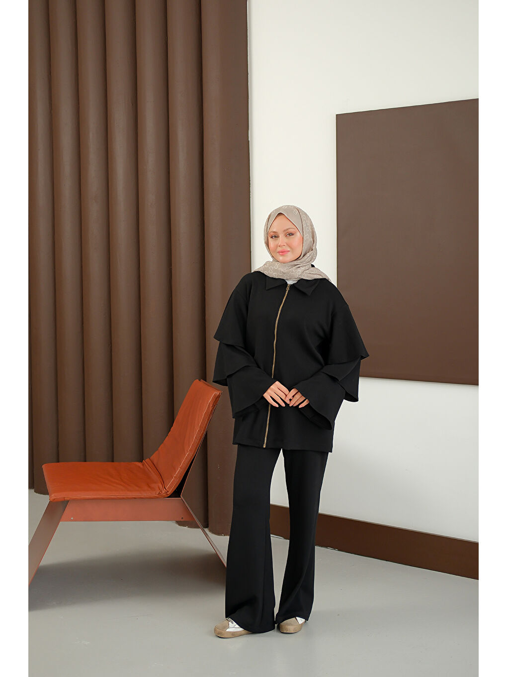 Kadın Kolları Fırfır Detay Takım Siyah-4