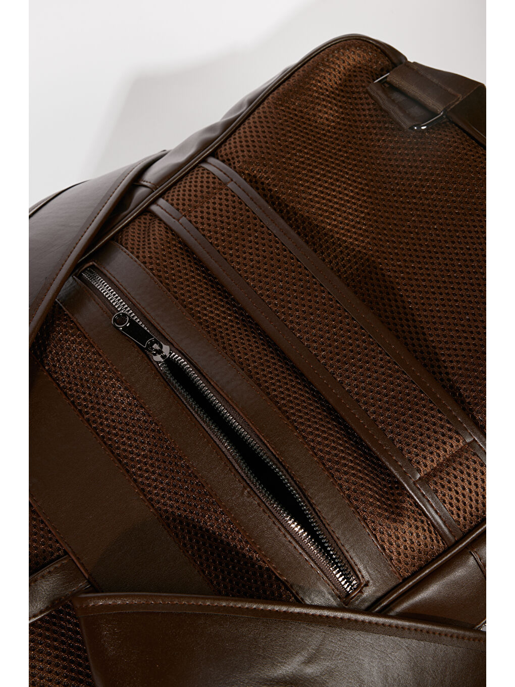 Erkek Kahverengi Sırt Çantası-4