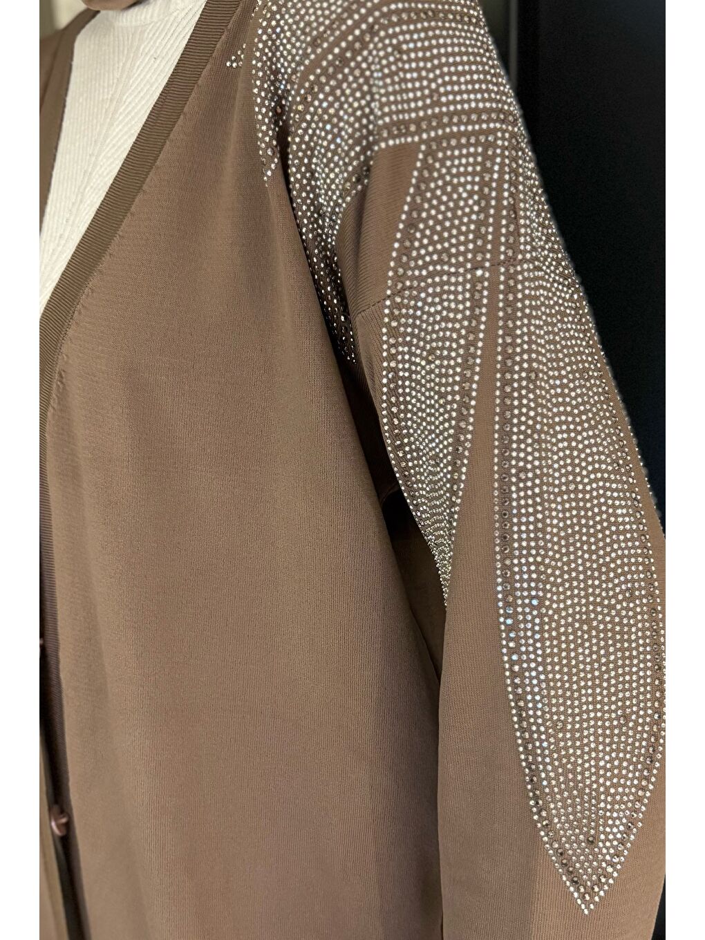 Bej Omuz Taşlı Tesettür Triko Hırka-4