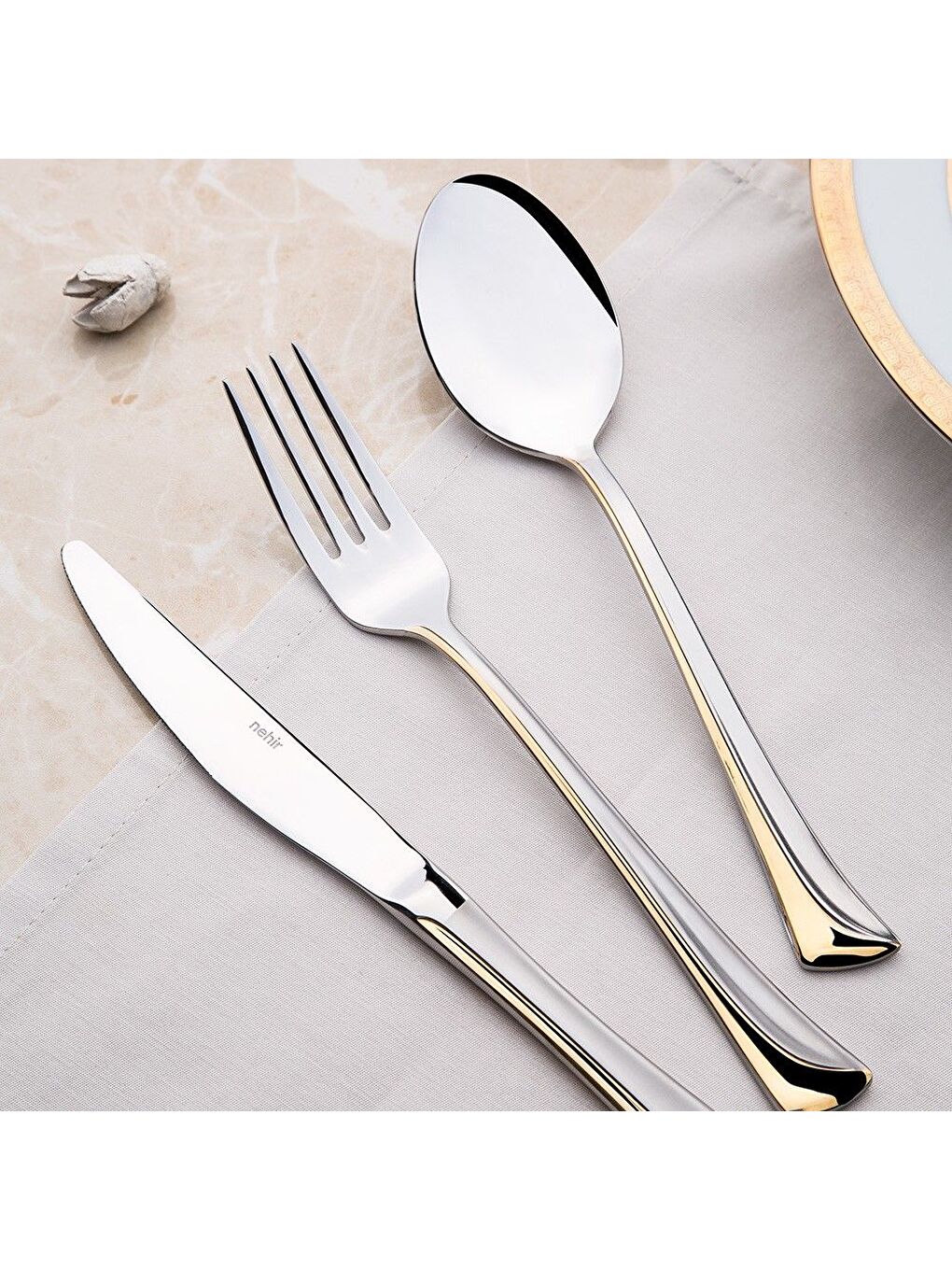 Sarı Maksi Altın Saten 12 Kişilik 84 Parça Deri Kutulu Çatal Kaşık Bıçak Takımı-2