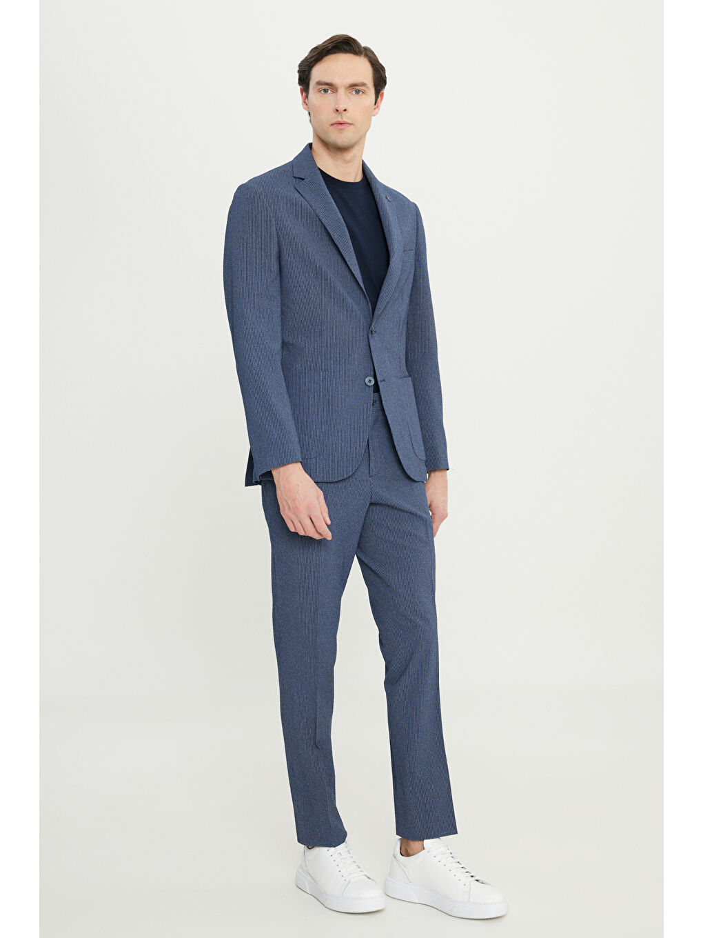 Erkek Lacivert Ekstra Slim Fit Mono Yaka Kapak Cepli Takım Elbise-1