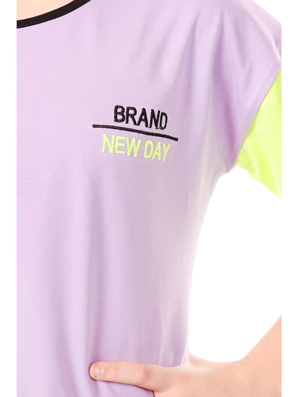 Lila Kız Çocuk Nakışlı Tişört-2