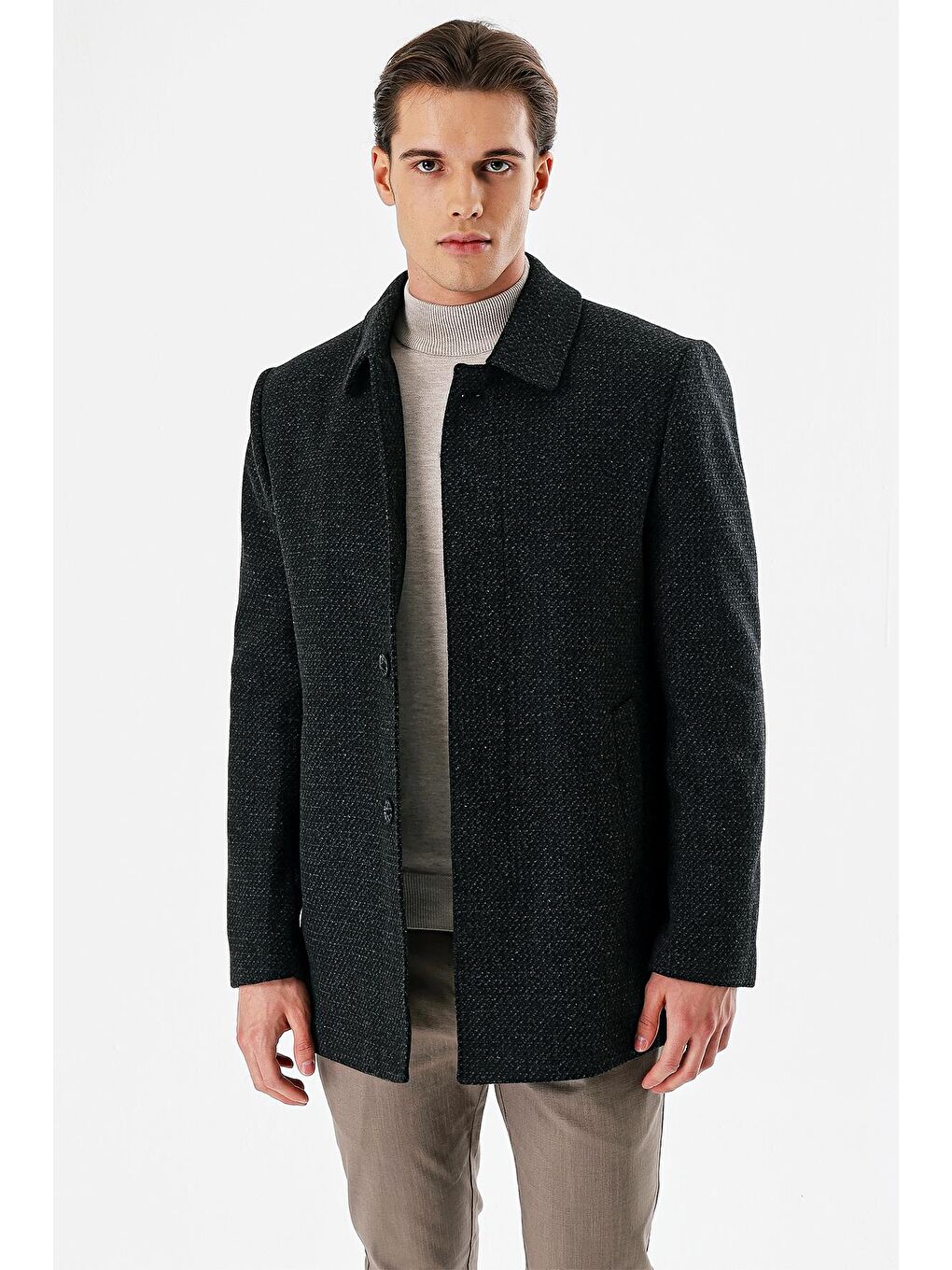 Siyah Kaşe Yünlü Kapitoneli Astar Büyük Beden Comfort Fit Rahat Kesim Klasik Kaban 1008235170-1