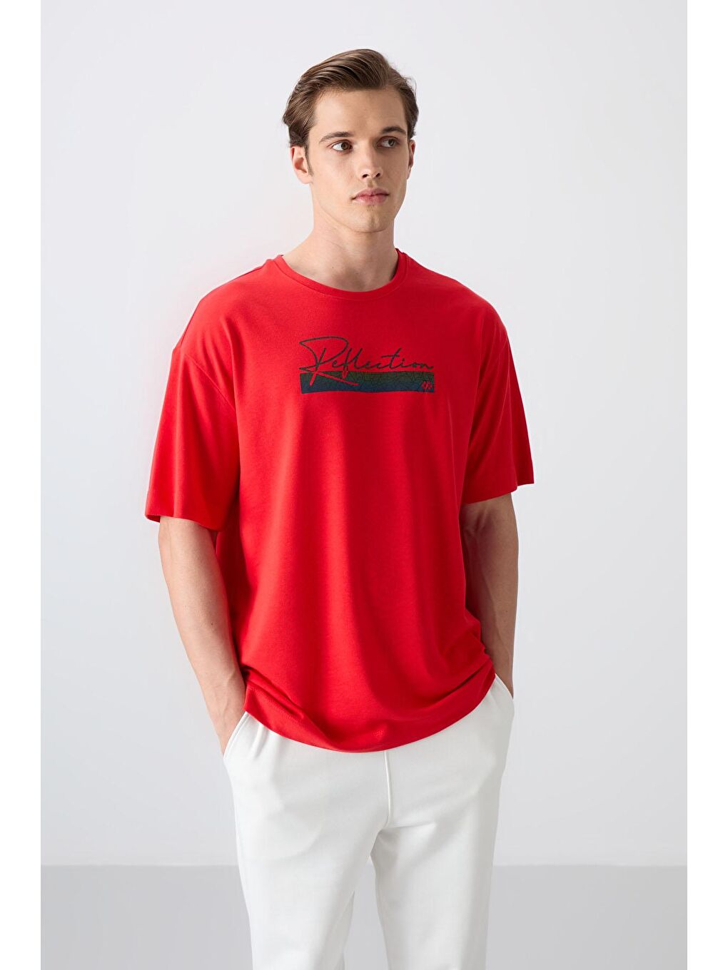 TOMMYLIFE Kırmızı Fiesta Pamuklu Kalın Yumuşak Dokulu Oversize Fit Baskılı Erkek T-Shirt - 88334