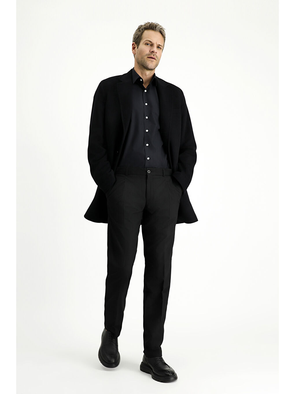 Siyah Yünlü Klasik Kaban-1