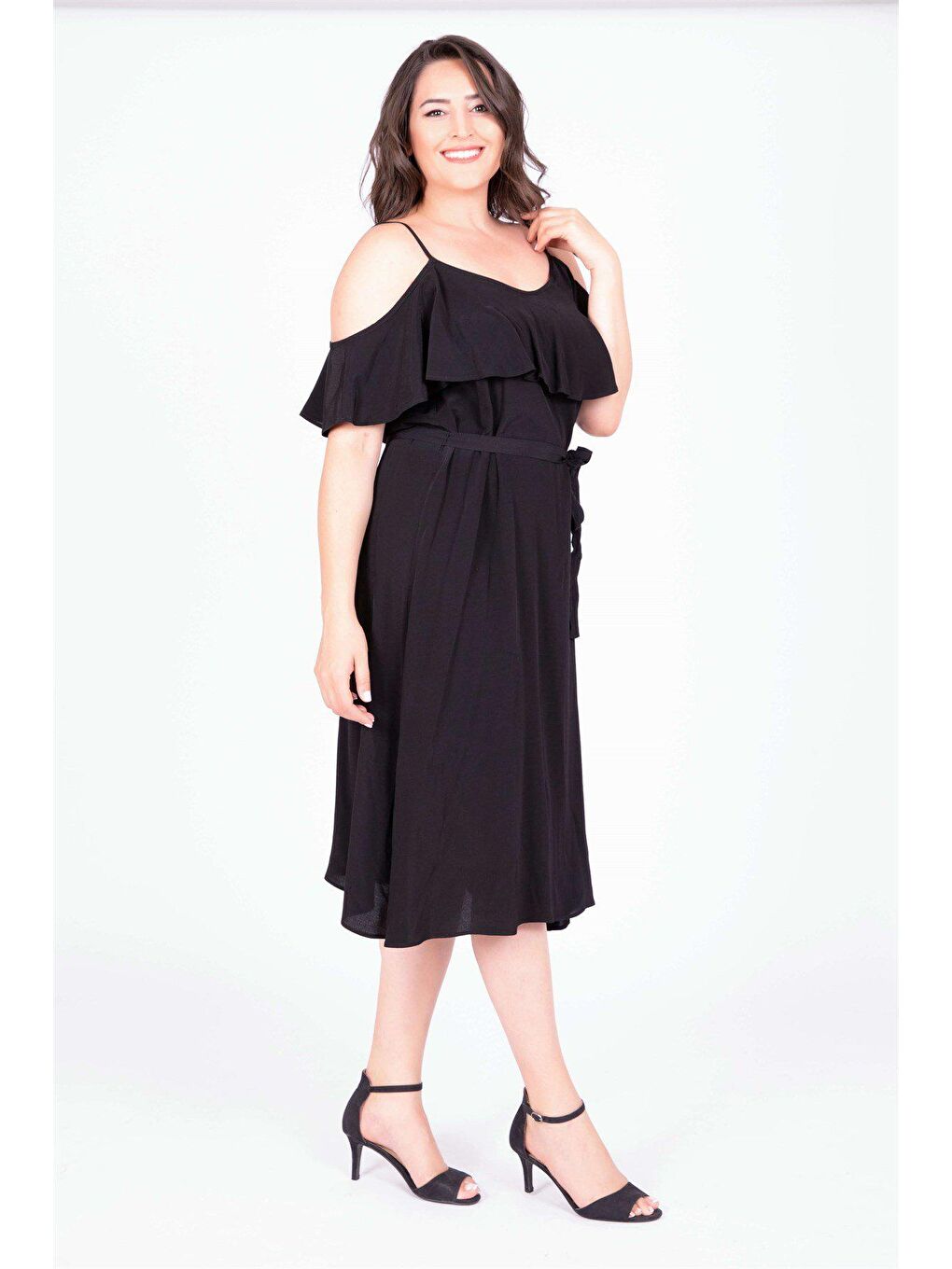 Siyah Volanlı Kemerli Elbise-1