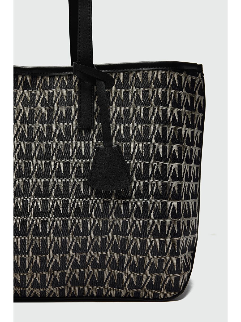 Michelle Monogram Omuz Çantası Siyah-3