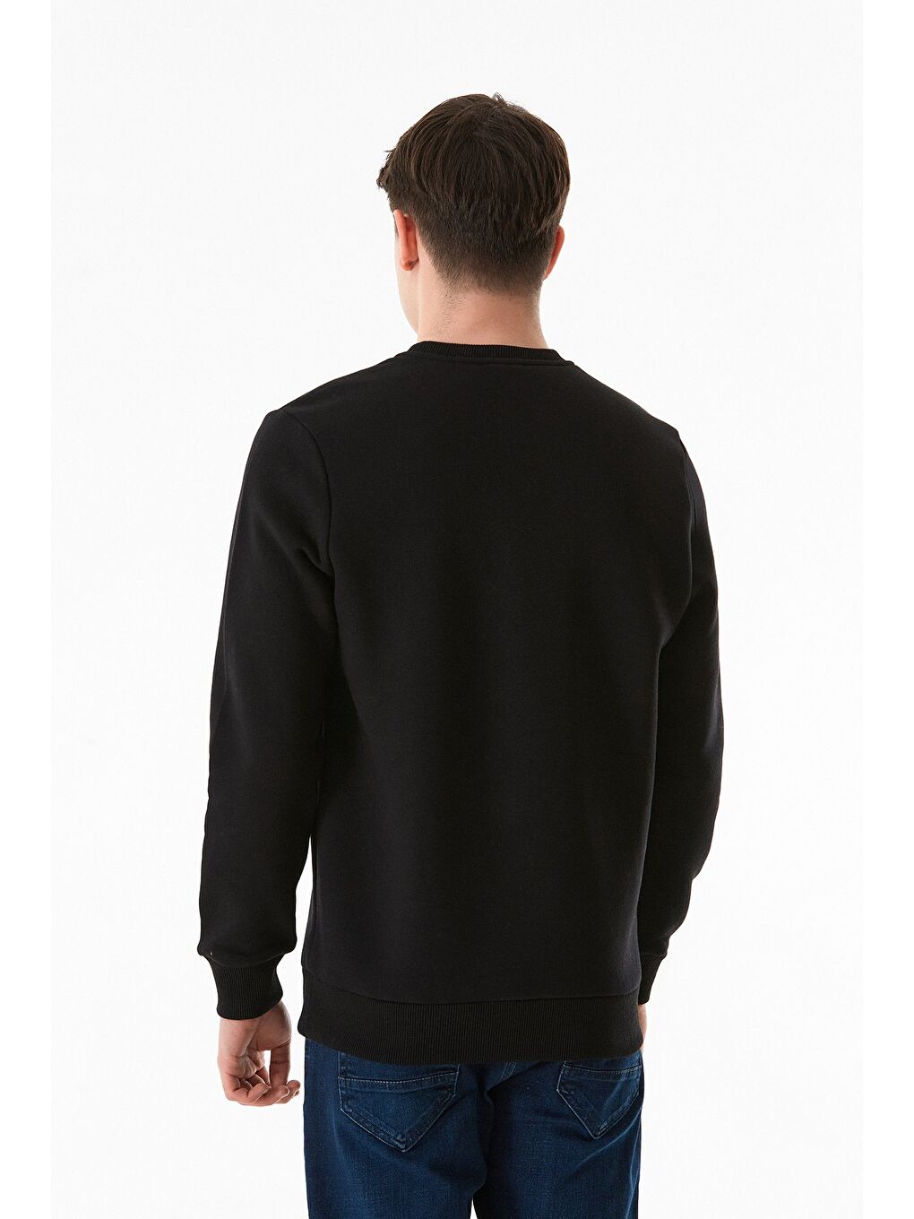 Siyah 3 İplik Yazı Nakışlı Bisiklet Yaka Sweatshirt-2