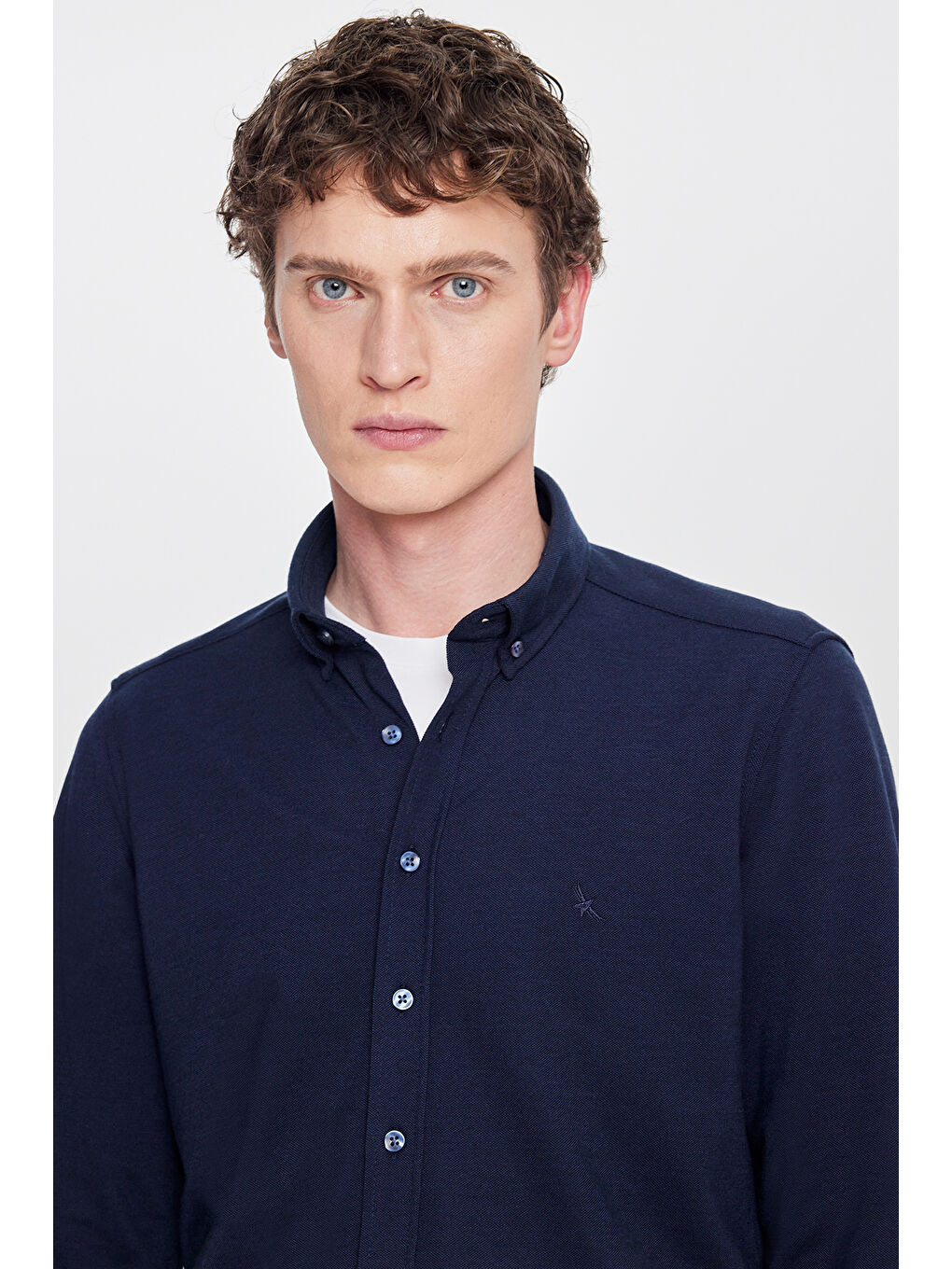 Erkek Lacivert 360 Her Yöne Esneyen Pamuklu Slim Fit Dar Kesim Düğmeli Yaka Örme Gömlek-3