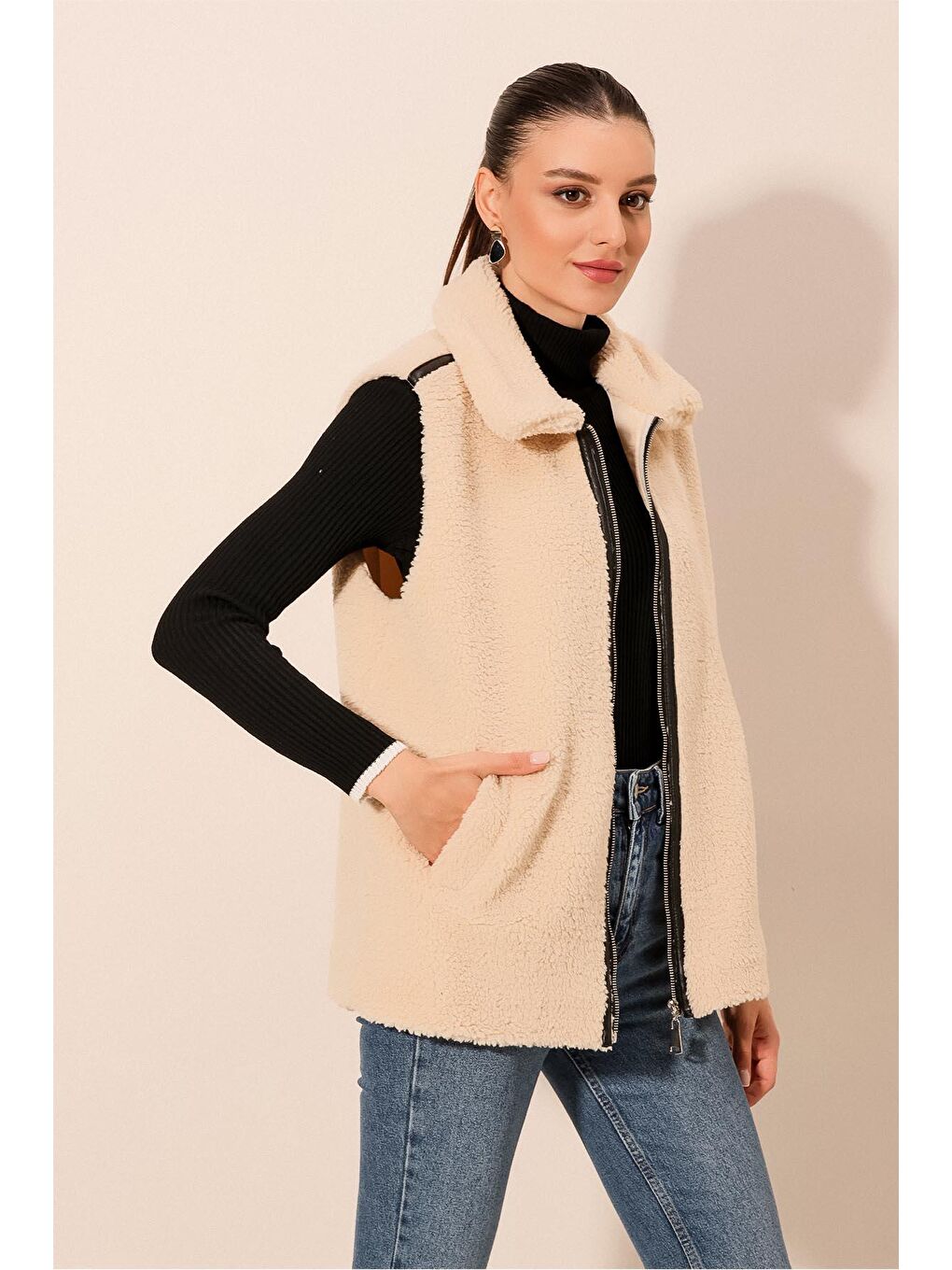 Ekru 6793 Peluş Yelek - Krem-2