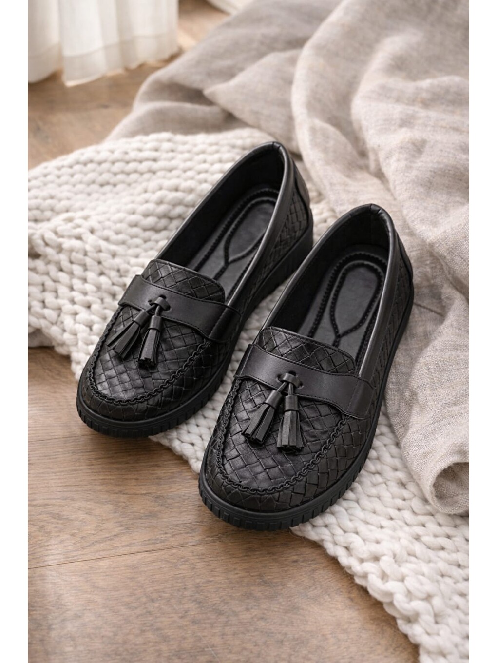 Siyah Kadın Örgü Desenli Püsküllü Rahat Comfort Loafer-4
