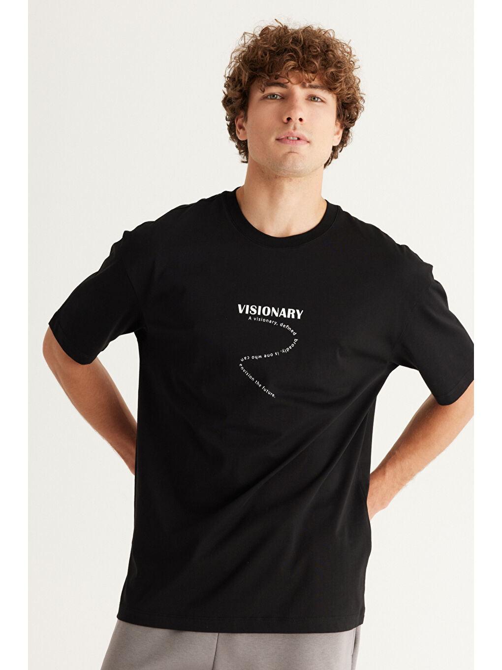 Erkek Siyah Oversize %100 Pamuk Bol Kesim Bisiklet Yaka Baskılı Tişört-4