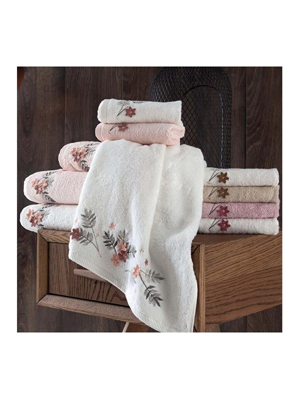 Karışık Mabella Nakışlı Çeyizlik 6lı Bambu El Yüz Havlusu 50x90 Cm