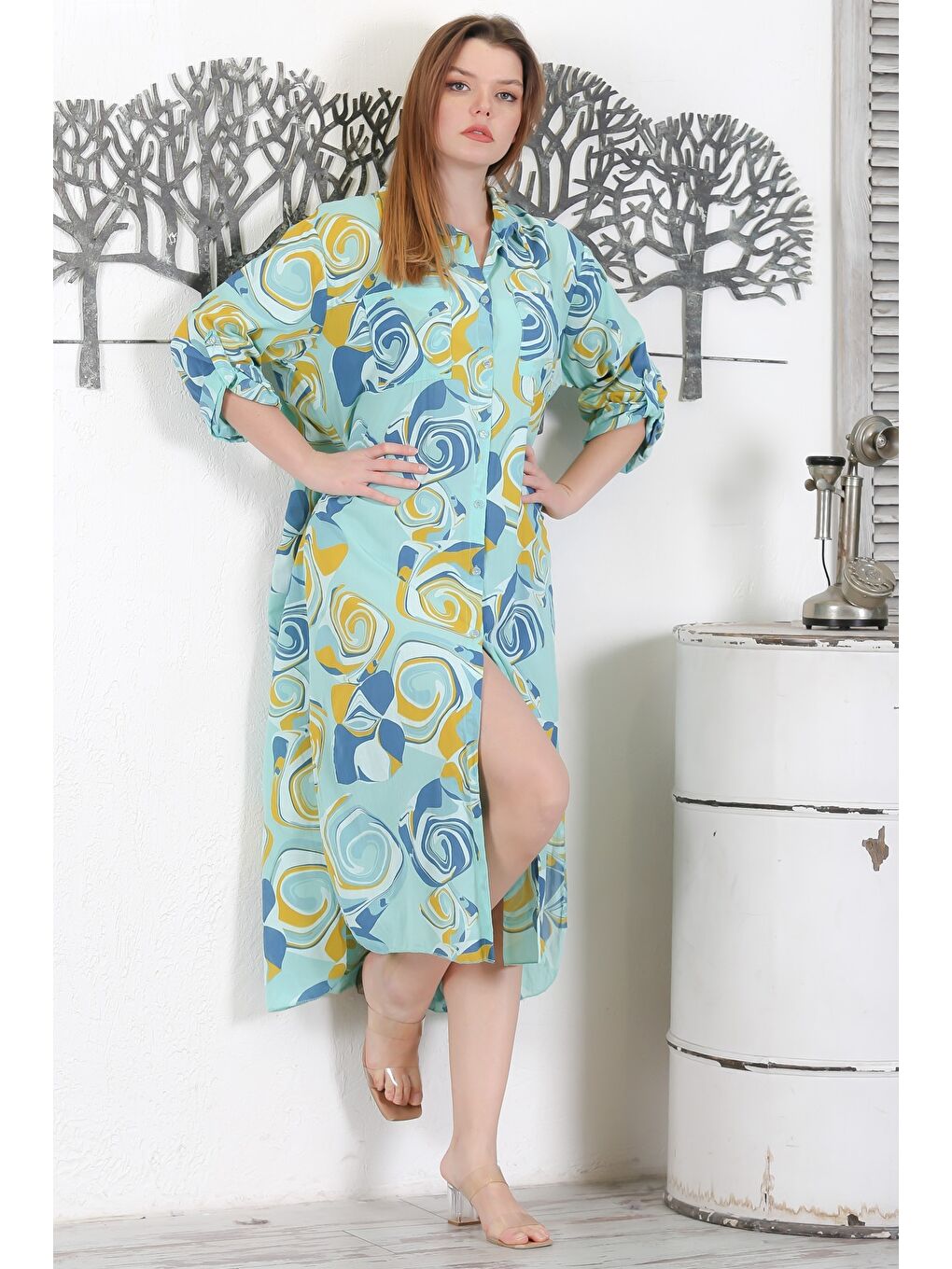 İtalyan Açık Turkuaz Düğmeli Uzun Kollu Geometrik Desenli Çift Cepli Dokuma Yazlık Elbise 130 65-5