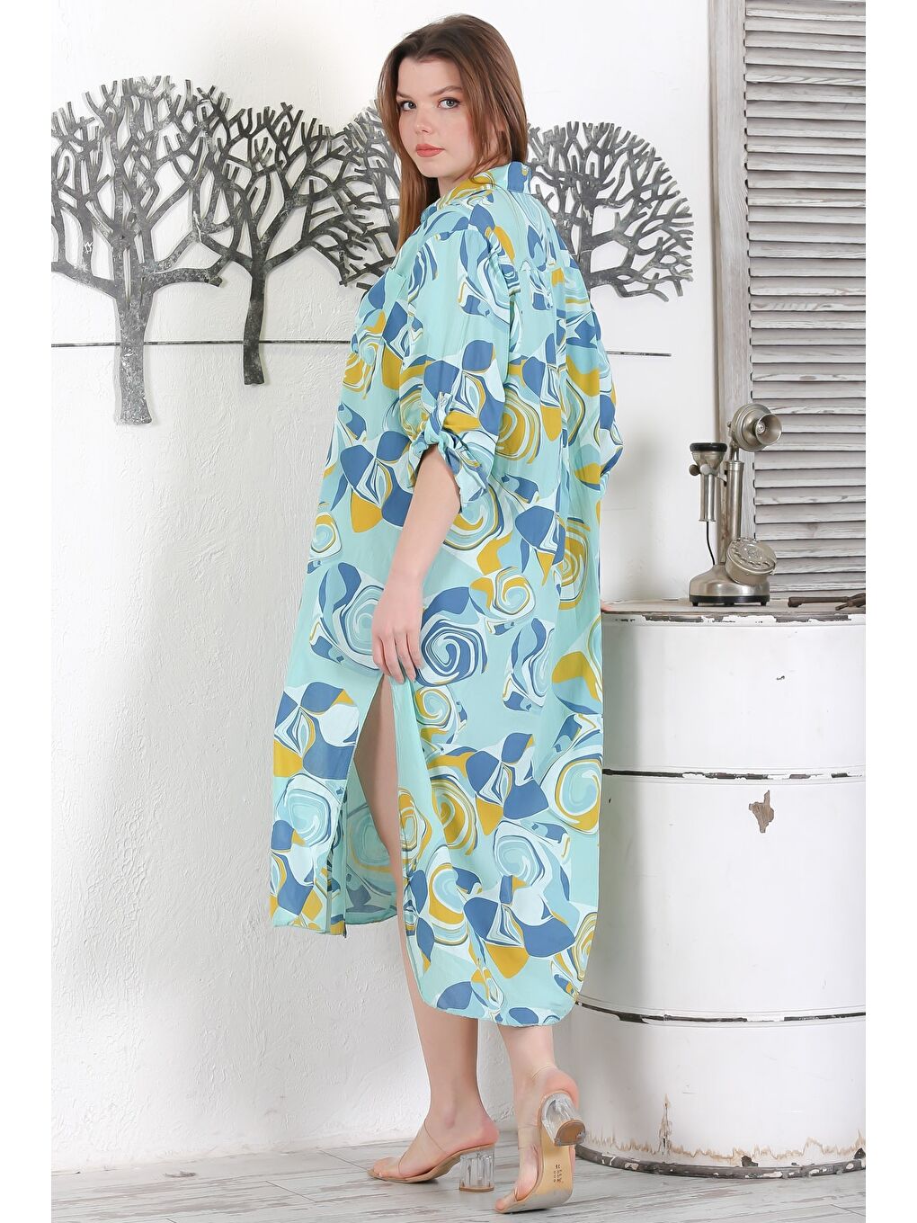 İtalyan Açık Turkuaz Düğmeli Uzun Kollu Geometrik Desenli Çift Cepli Dokuma Yazlık Elbise 130 65-7