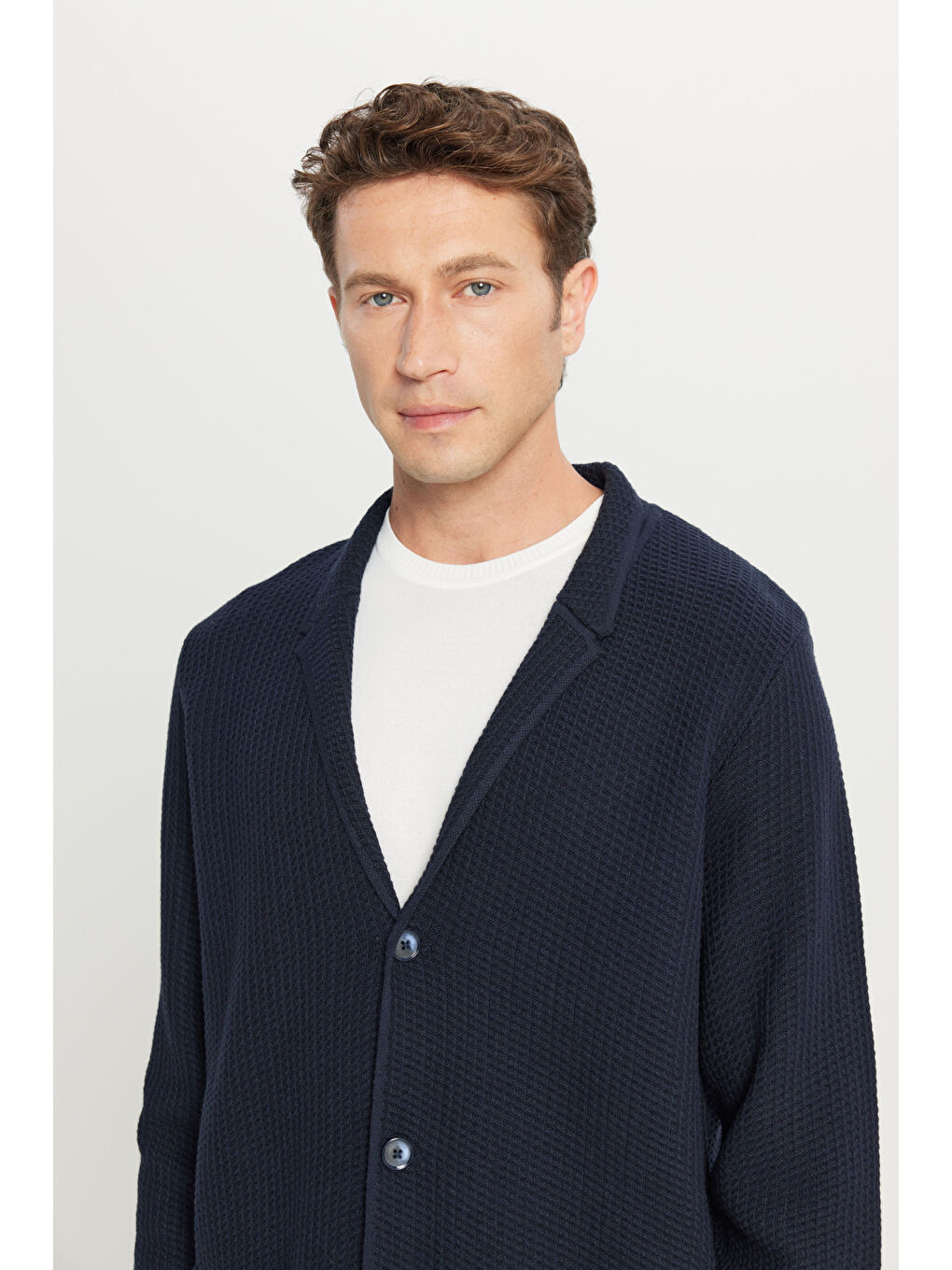 Erkek Lacivert Pamuklu Standart Fit Normal Kesim Mono Yaka Torba Cepli Jakarlı Triko Ceket-3