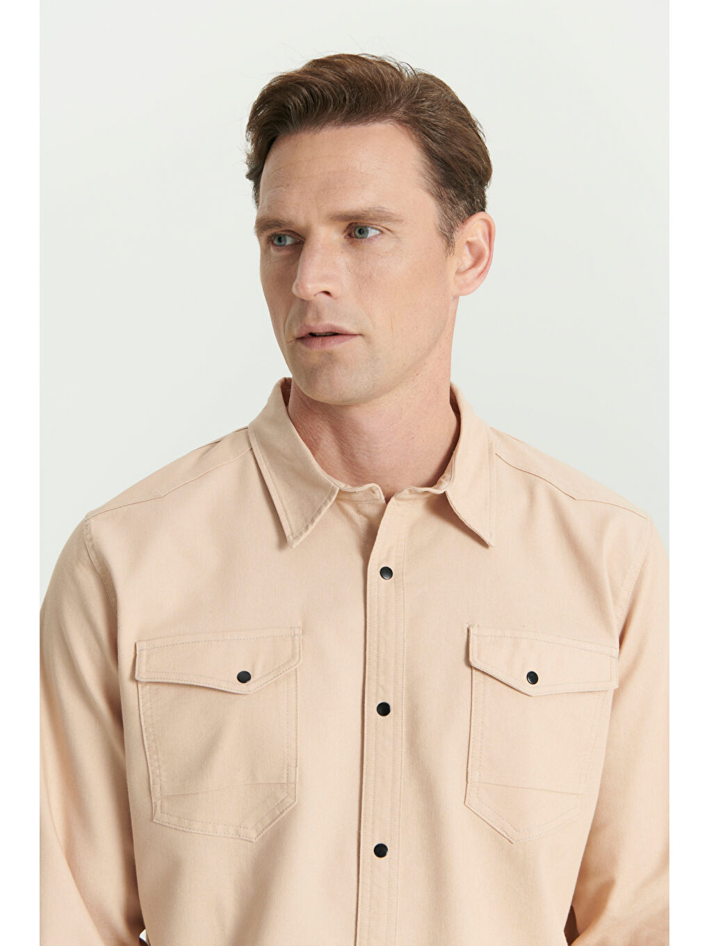 Erkek Bej Slim Fit Dar Kesim Klasik Yaka Pamuk Karışımlı Gömlek-3