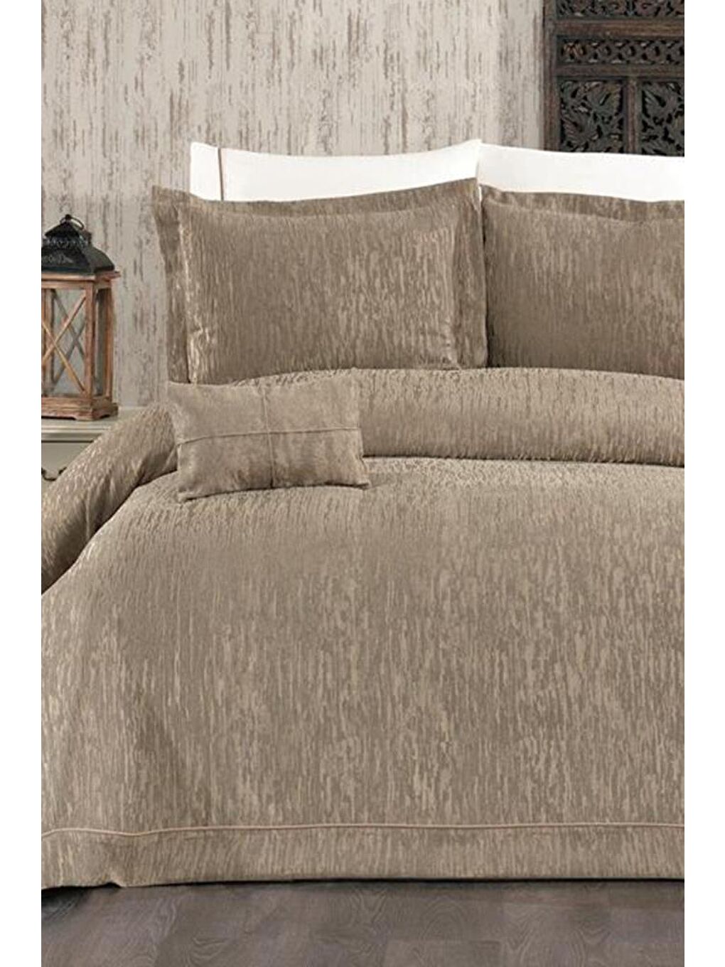 Bej Derin 7 Parça İpek Kadife Şönil Pike Takımı Vizon