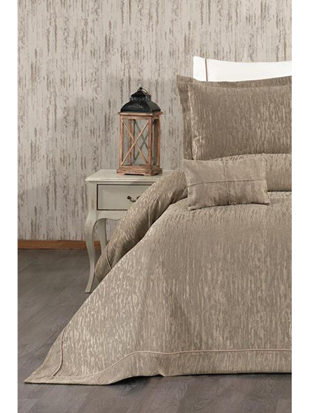 Bej Derin 7 Parça İpek Kadife Şönil Pike Takımı Vizon-1