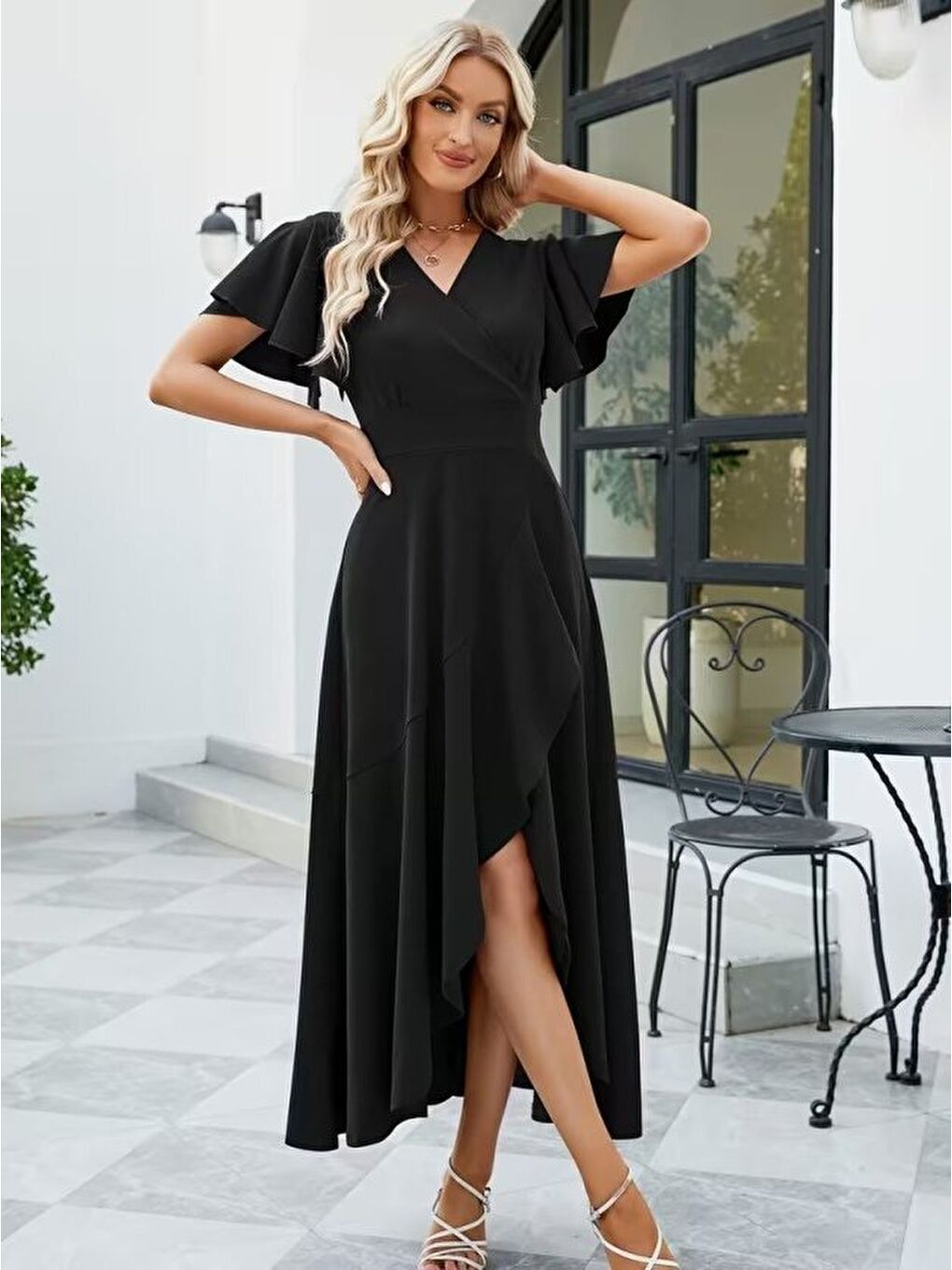Siyah Kadın Kısa Kollu Kruvaze Yakalı ön Asimetrik Volanlı Uzun Ithal Krep Elbise-3