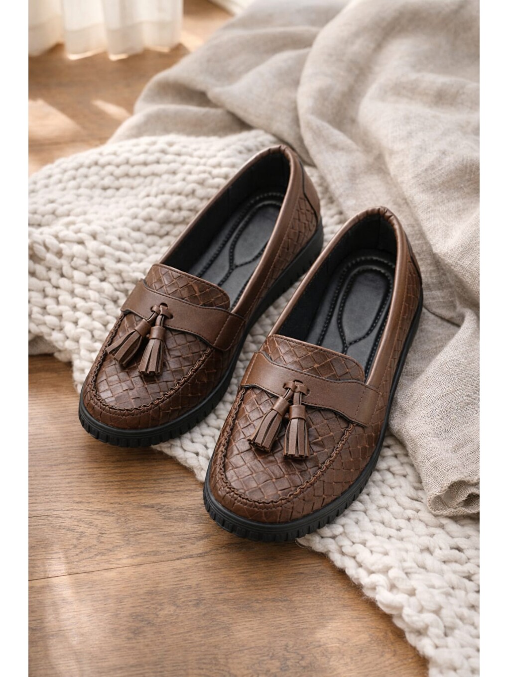 Kahverengi Kadın Örgü Desenli Püsküllü Rahat Comfort Loafer-3