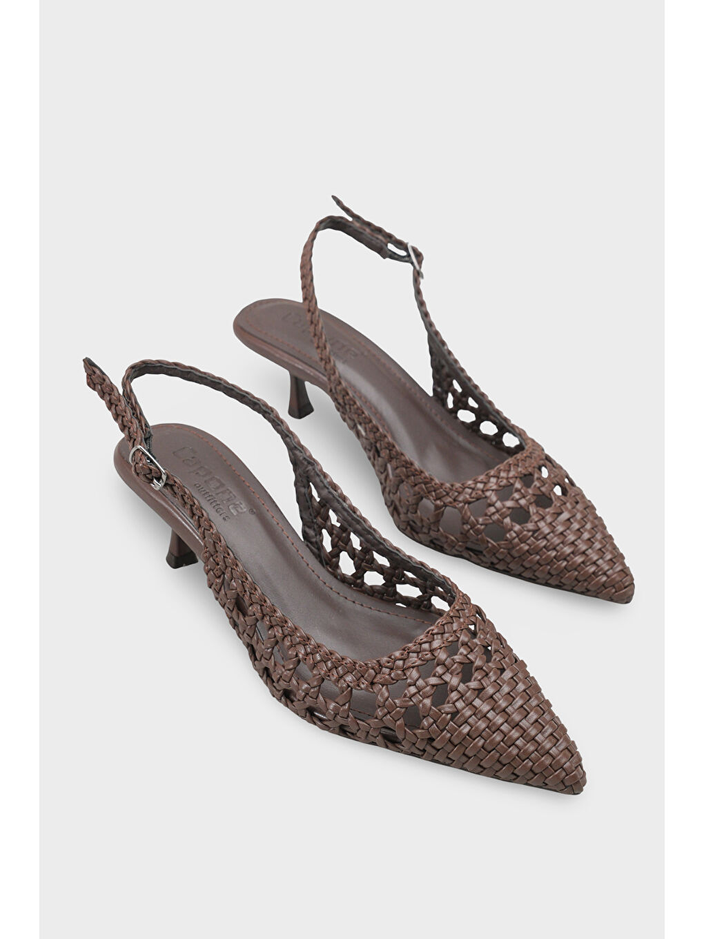 Kahverengi Laurie Örgü Sivri Burunlu Orta Topuklu Arkası Açık Kadın Ayakkabı-1