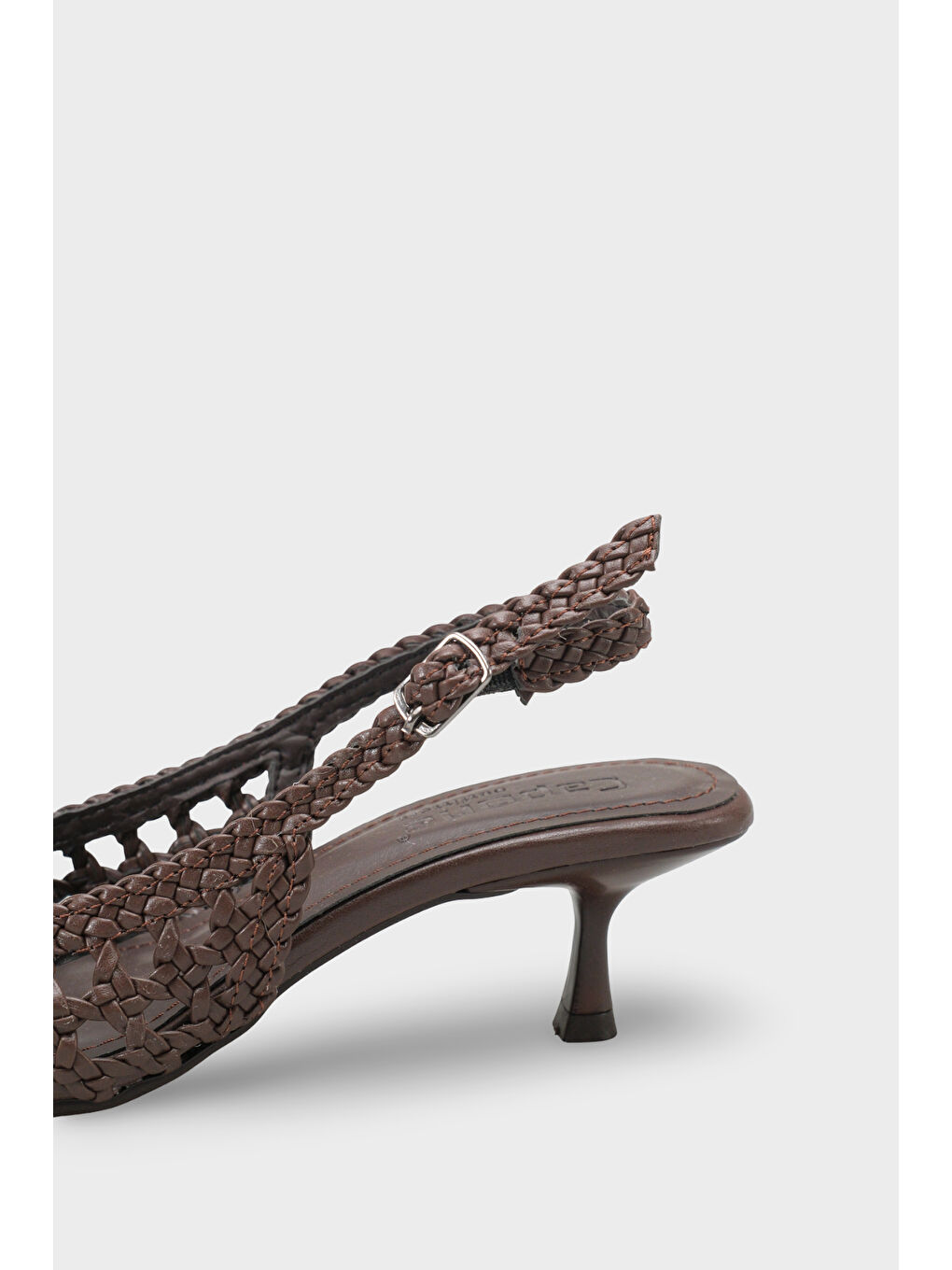 Kahverengi Laurie Örgü Sivri Burunlu Orta Topuklu Arkası Açık Kadın Ayakkabı-3