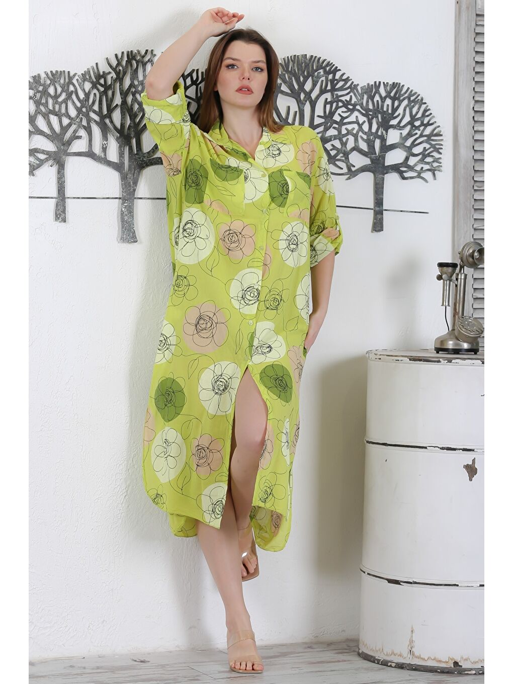 Yeşil İtalyan Limon Küfü Rengi Düğmeli Uzun Kollu Çiçekli Çift Cepli Casual Dokuma Yazlık Elbise-3