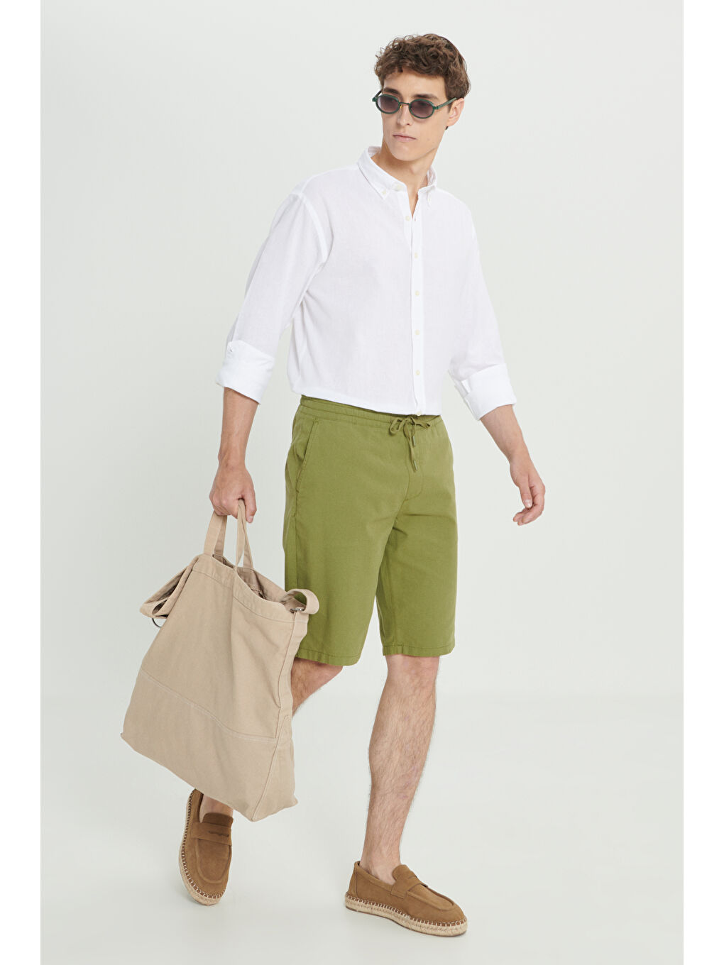 Erkek Haki Comfort Fit Rahat Kesim Yan Cepli Keten Şort-1