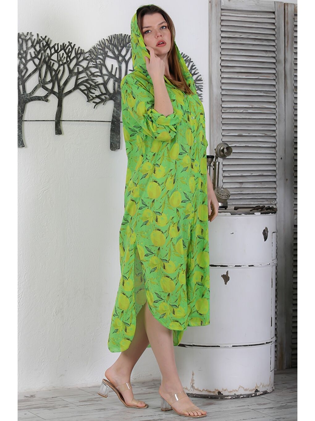 İtalyan Açık Yeşil Sarı Düğmeli Uzun Kollu Desenli Çift Cepli Kapüşonlu Dokuma Yazlık Elbise 130 65-1