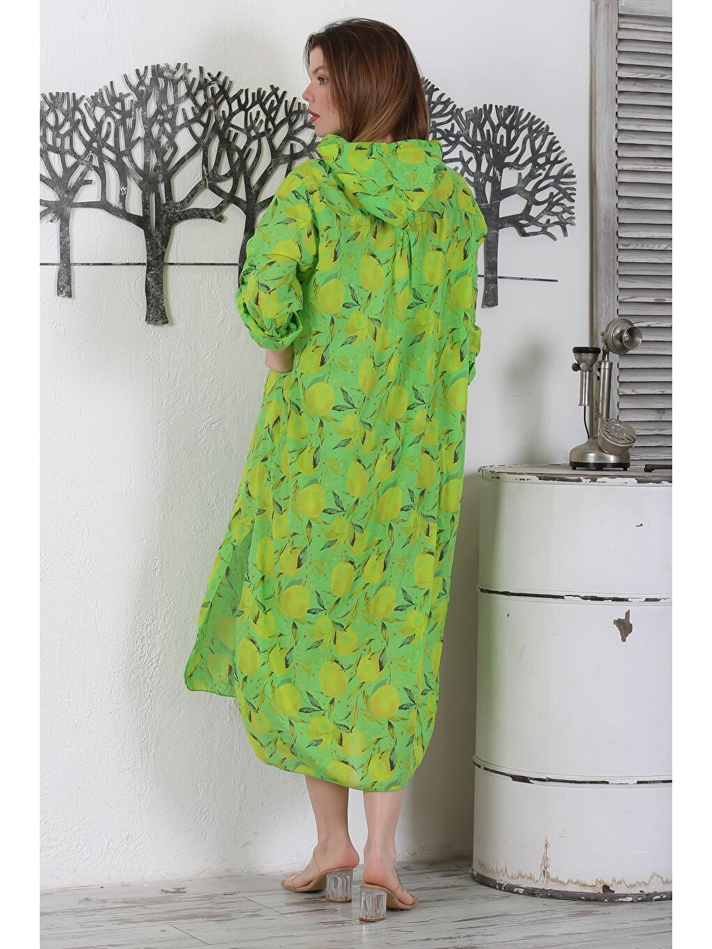 İtalyan Açık Yeşil Sarı Düğmeli Uzun Kollu Desenli Çift Cepli Kapüşonlu Dokuma Yazlık Elbise 130 65-7