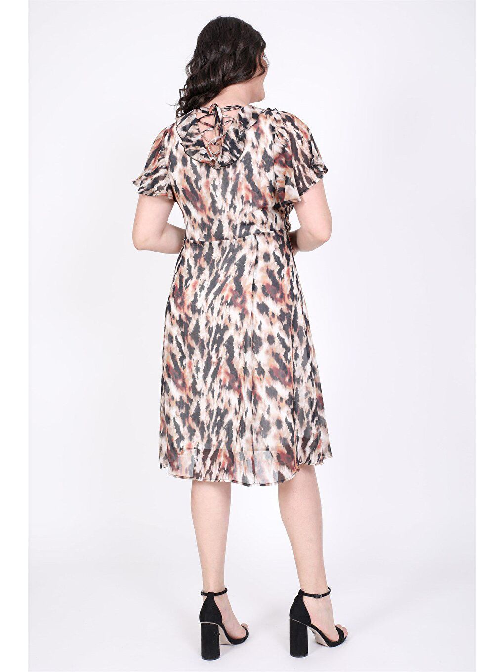 Kahverengi Arkası Çapraz Biyeli Şifon Elbise-2