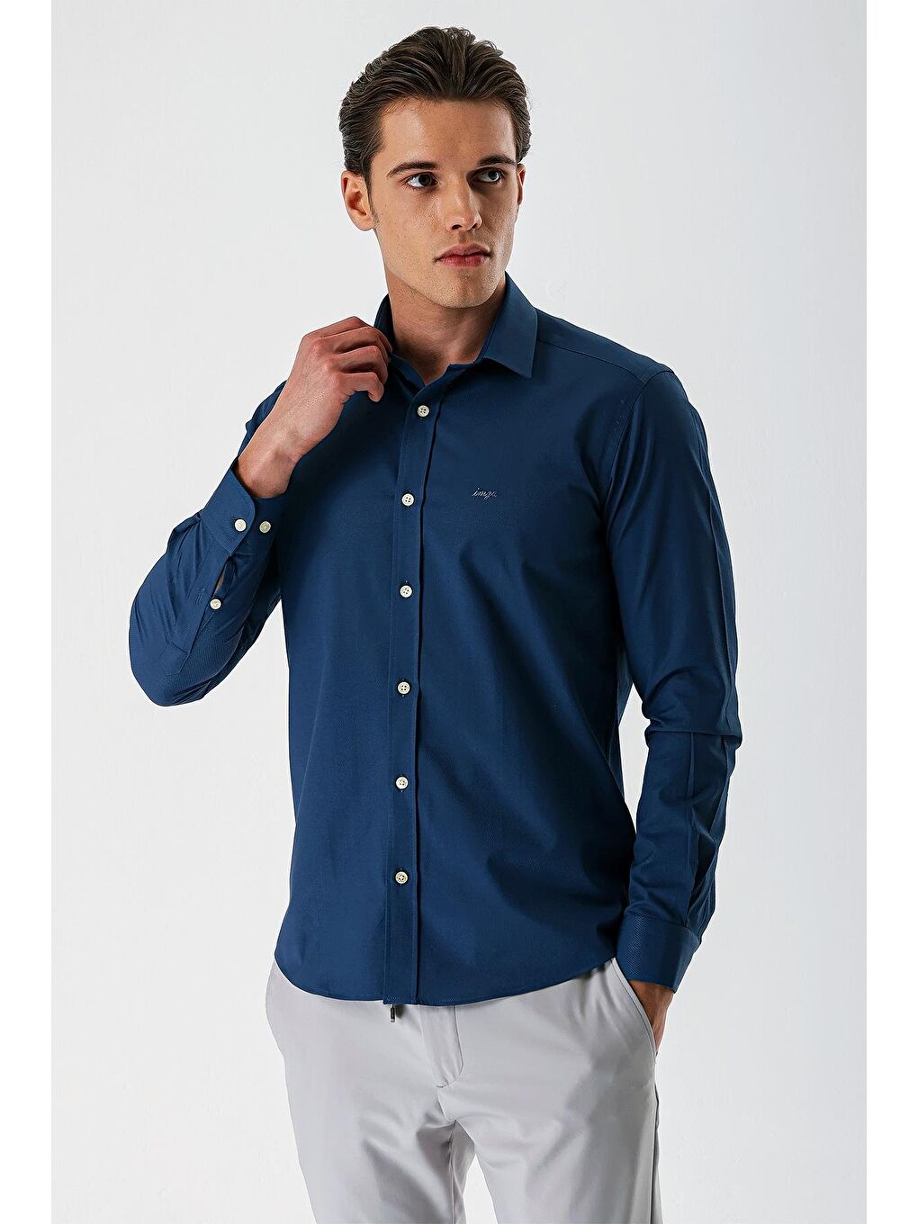 Petrol Mavi Uzun Kollu Armürlü Cepsiz Pamuklu Elastanlı Slim Fit Dar Kesim Gömlek 1004240193-1