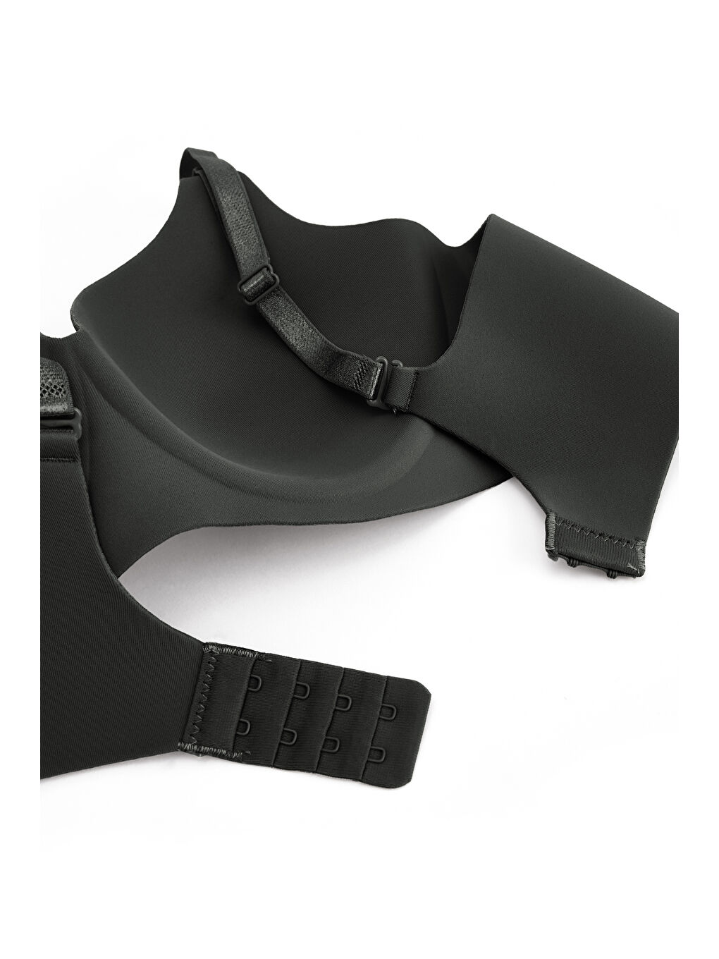 Siyah Lazer Kesim Balensiz Şekillendirici Sütyen – İz Yapmaz Konfor Serisi-1