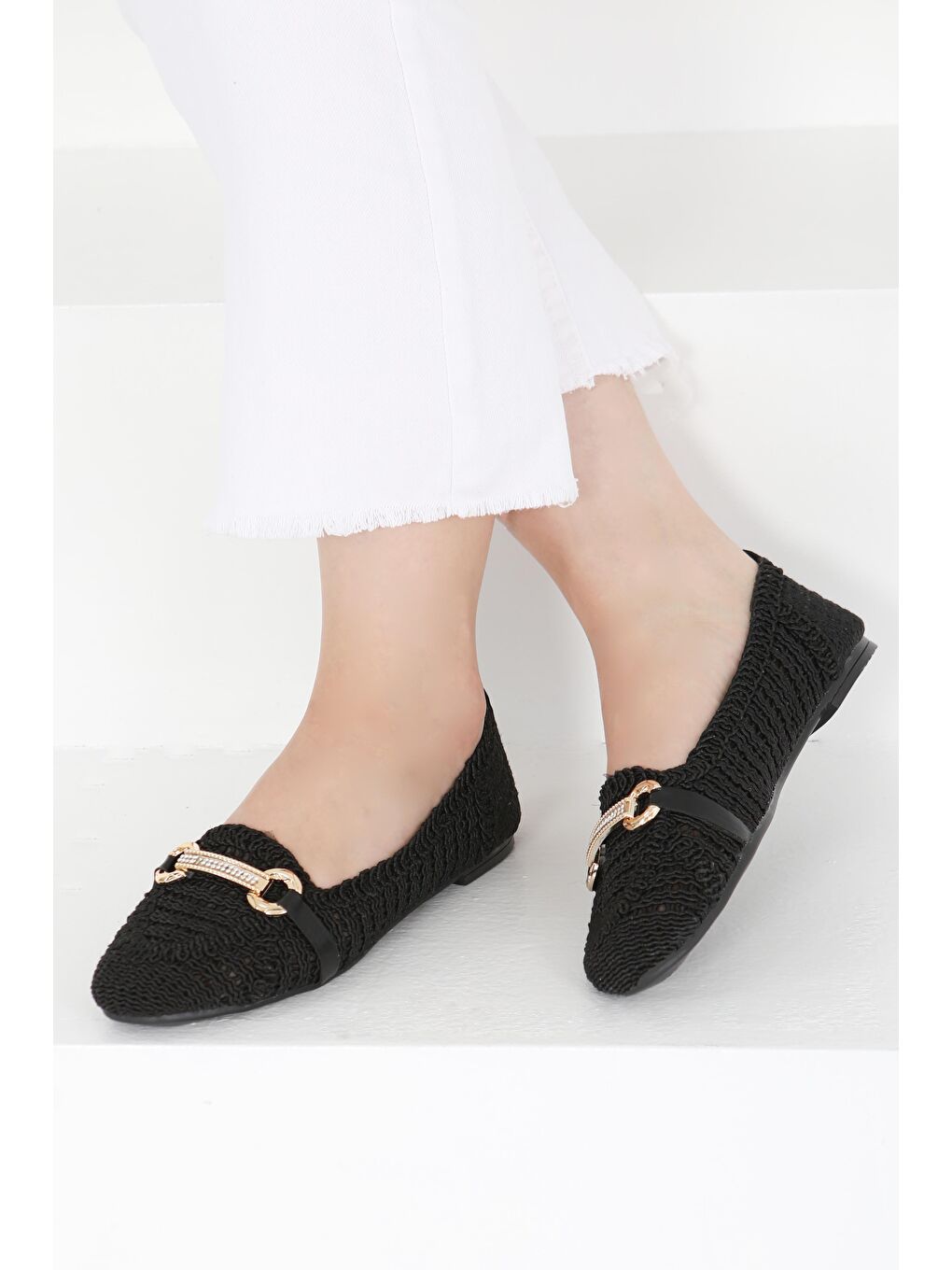 Kadın Siyah Triko Tokalı Babet - 27414-1