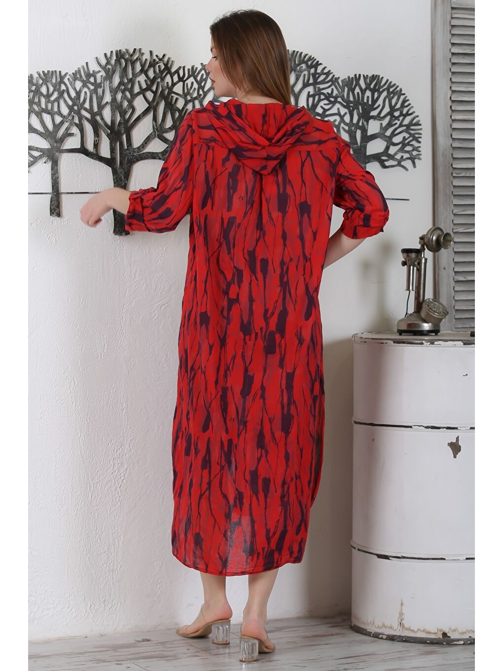 İtalyan Koyu Kırmızı Düğmeli Uzun Kollu Desenli Çift Cepli Kapüşonlu Dokuma Yazlık Elbise 130 65-5