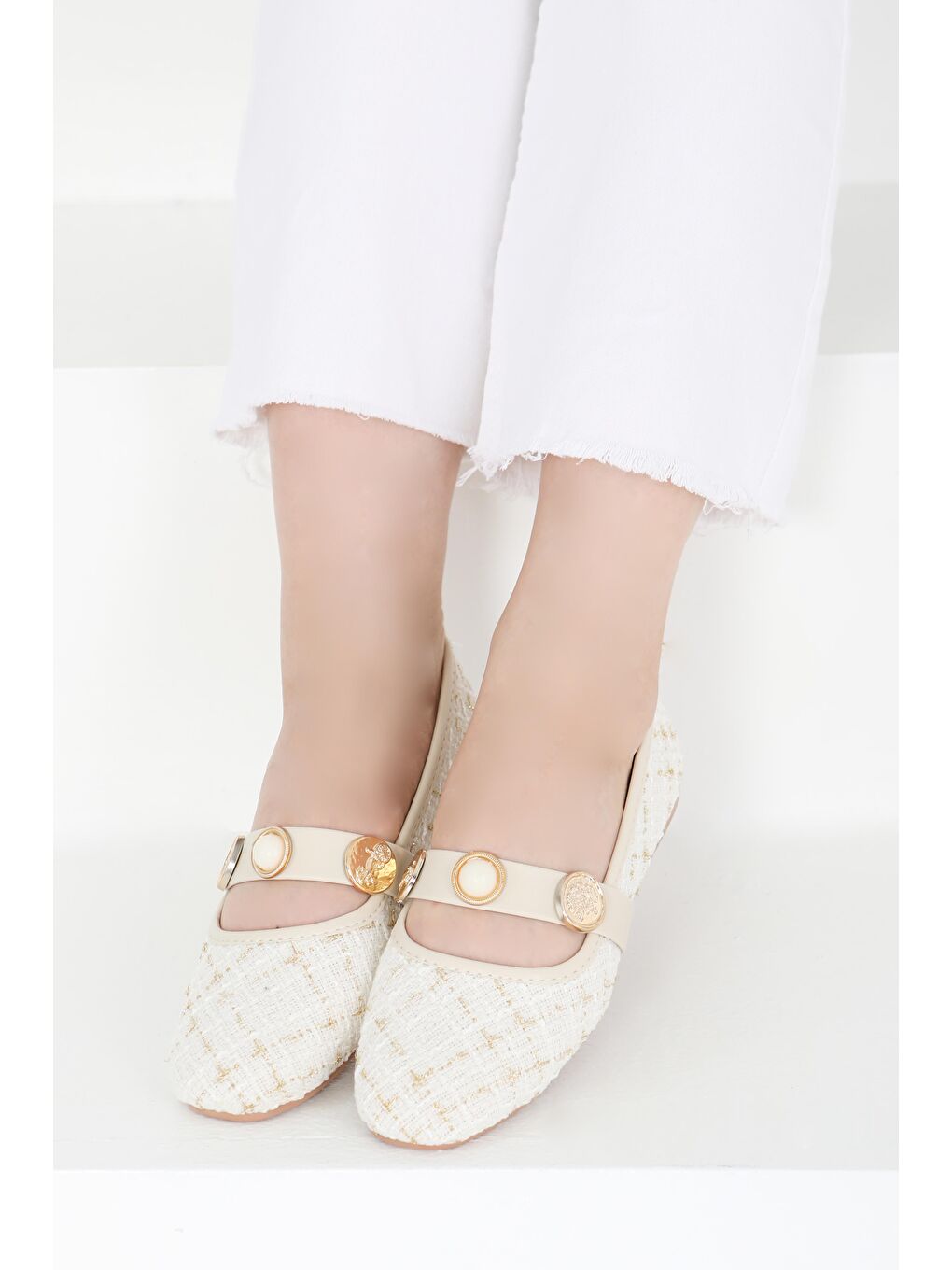 Ekru Kadın Krem Pul İncili Babet - 27413-1