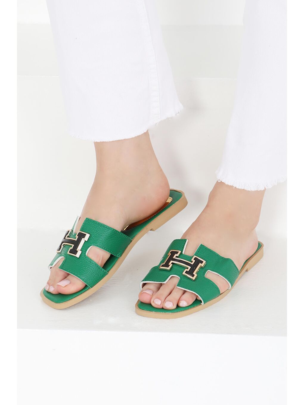 Yeşil Kadın Yesil H Tokalı Terlik - 27407-3