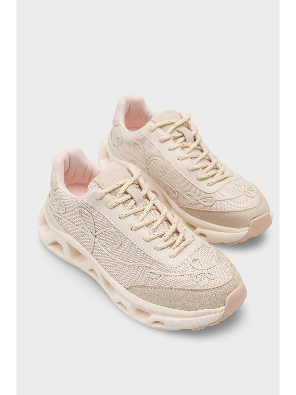 Bej Ruth Fileli Havalı Tabanlı Konfor Kadın Spor Ayakkabı Sneaker-1