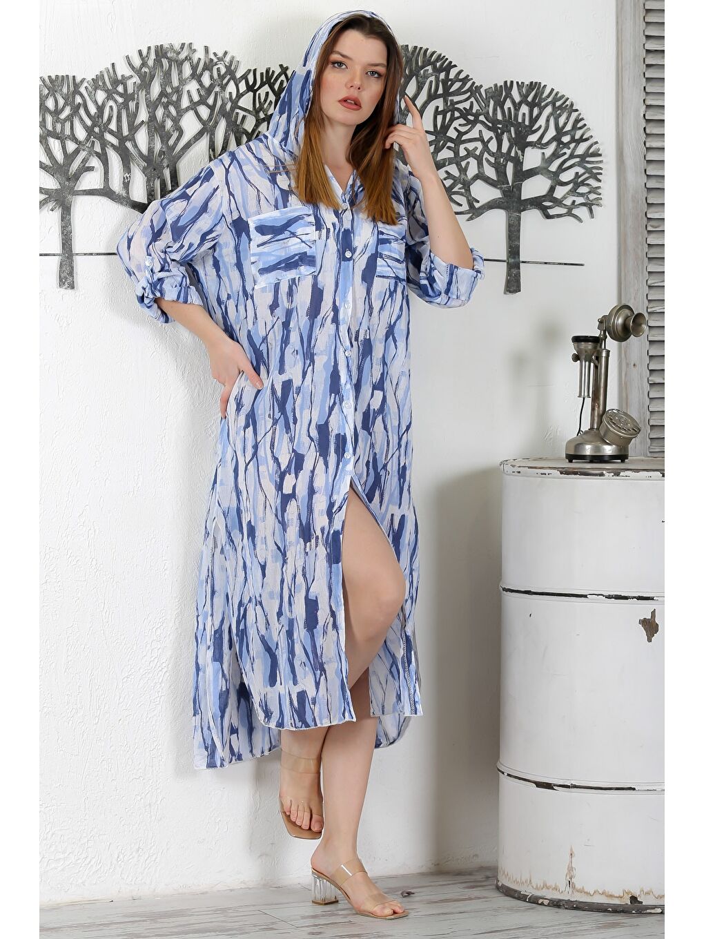 İtalyan Mavi Düğmeli Uzun Kollu Desenli Çift Cepli Kapüşonlu Casual Dokuma Yazlık Elbise 130 65