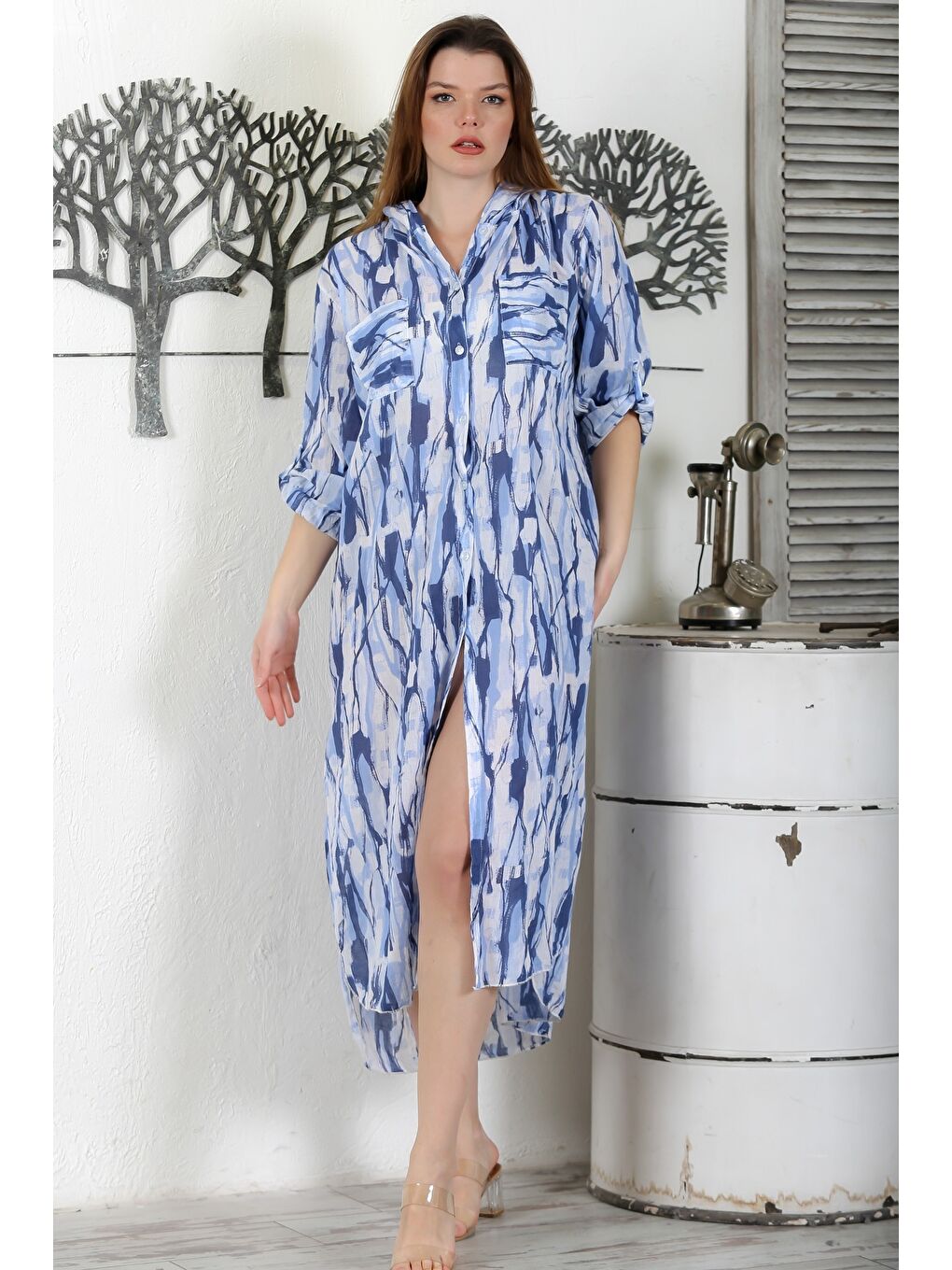 İtalyan Mavi Düğmeli Uzun Kollu Desenli Çift Cepli Kapüşonlu Casual Dokuma Yazlık Elbise 130 65-1