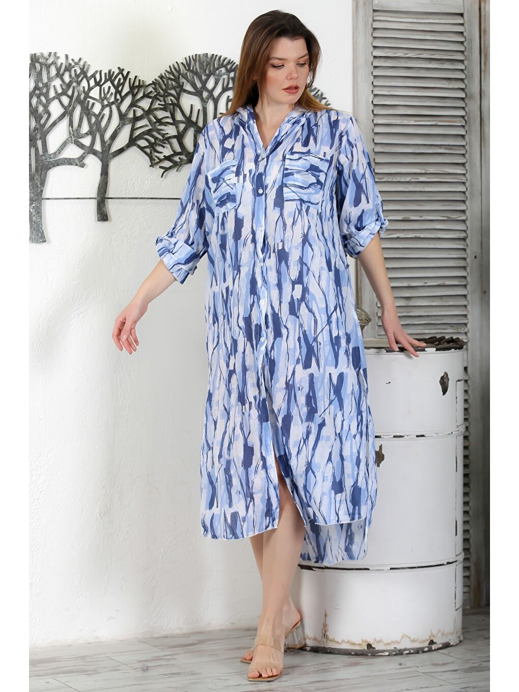 İtalyan Mavi Düğmeli Uzun Kollu Desenli Çift Cepli Kapüşonlu Casual Dokuma Yazlık Elbise 130 65-4