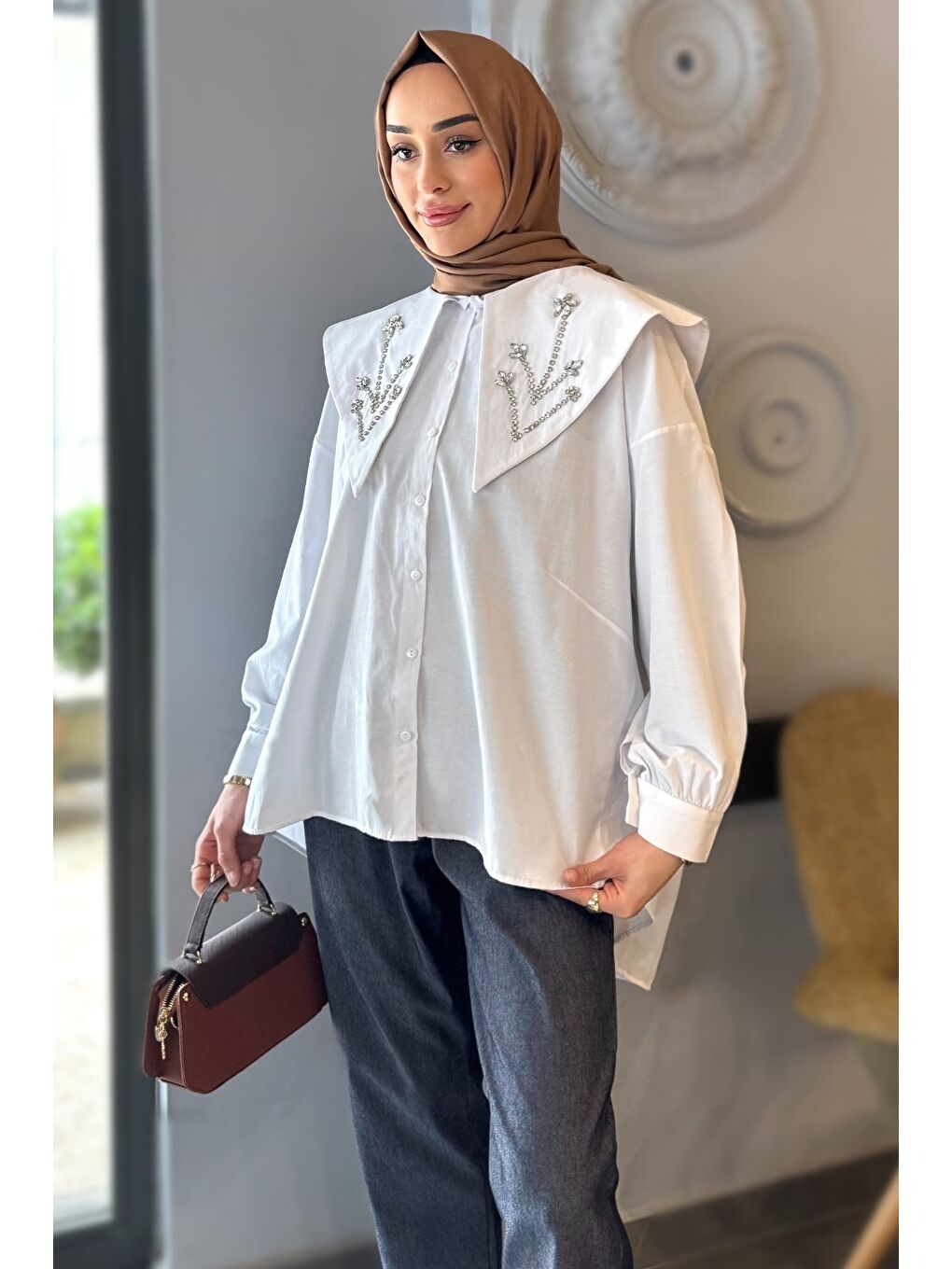 Beyaz Yaka Taş Detaylı Oversize Tesettür Tunik-2