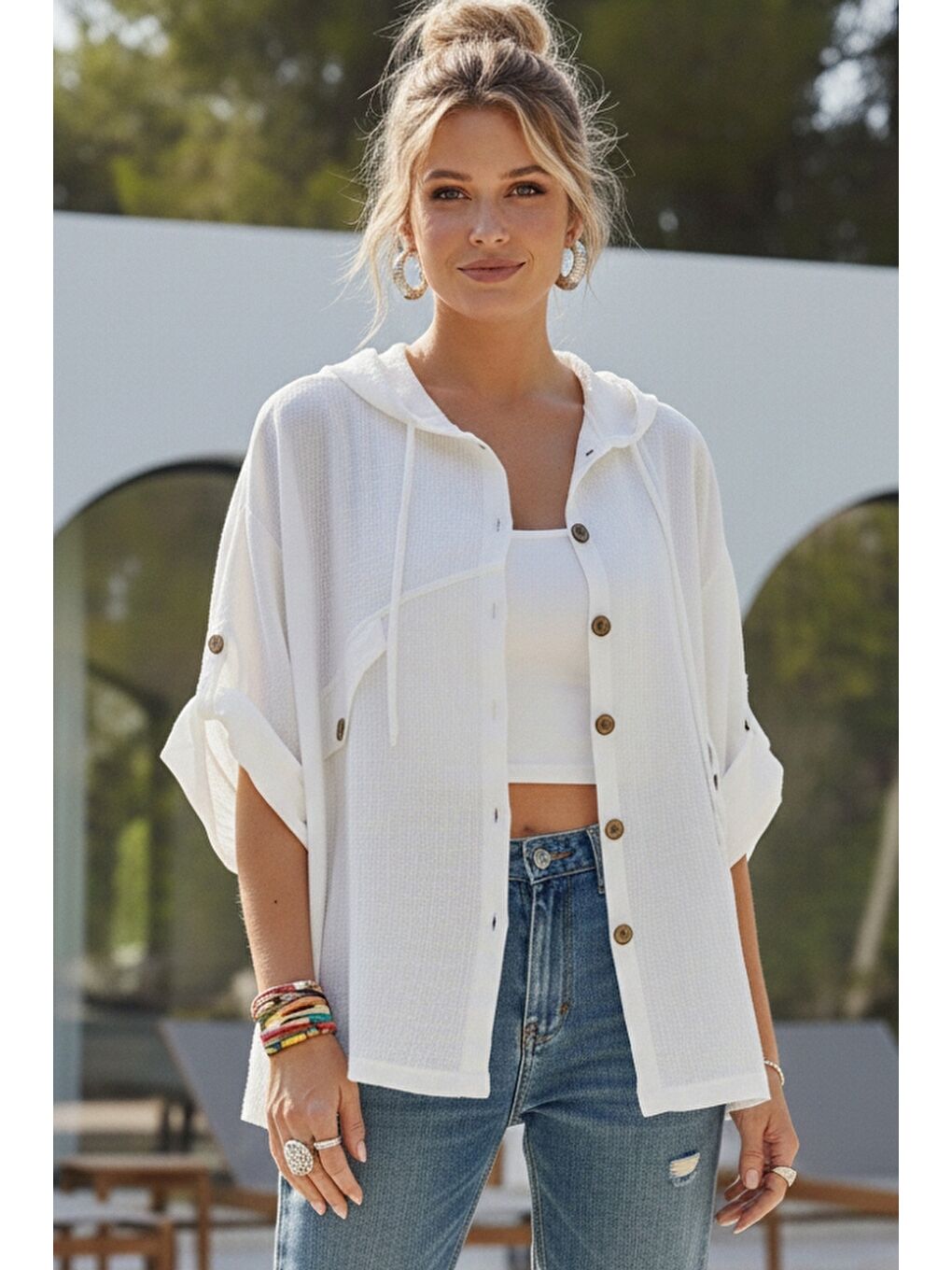 Beyaz Kapüşonlu Düğmeli 3/4 Kol Cepli Casual Keten Görünümlü Dokuma Ceket 70 58