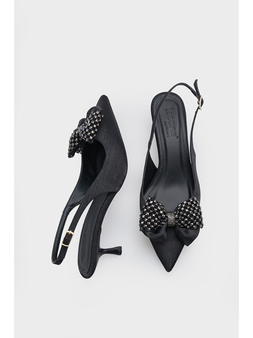 Siyah Nikolia Taşlı Fiyonklu Sivri Burunlu Saten Orta Topuklu Kadın Ayakkabı-4