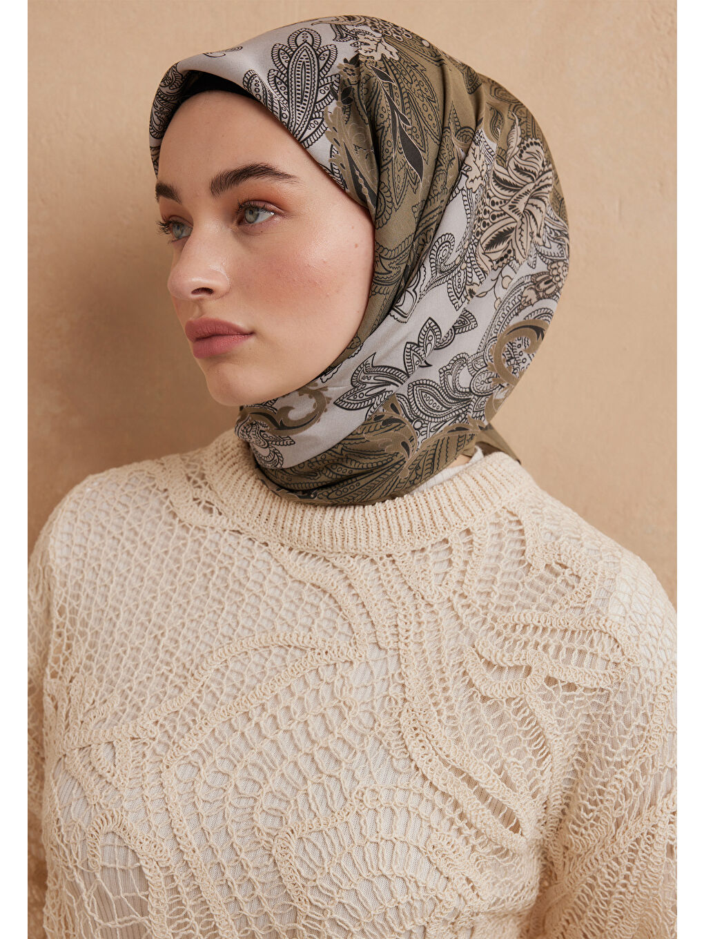 Darıa Desen Pamuk İpek Eşarp Haki-2