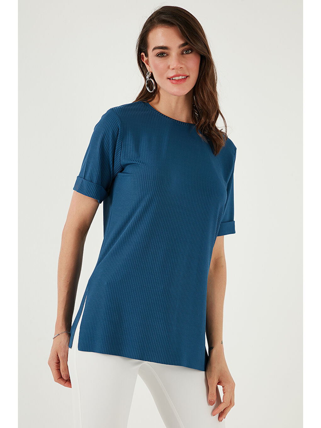 İndigo Oversize Bisiklet Yaka Yırtmaç Detaylı Bluz 5869000-2