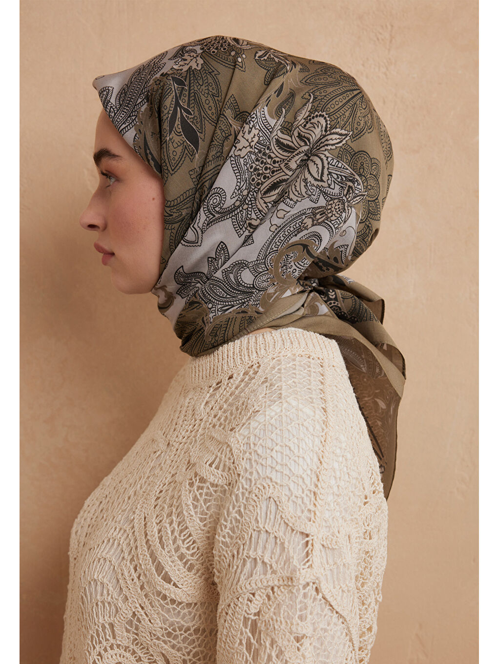 Darıa Desen Pamuk İpek Eşarp Haki-3